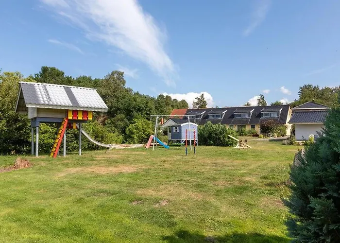 別荘 In Mit Terrasse By Interhome *